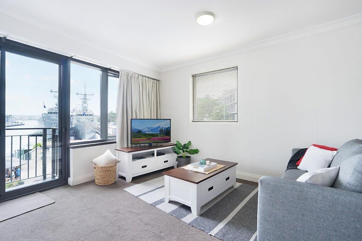 King Size With Water View Walk To The Sydney